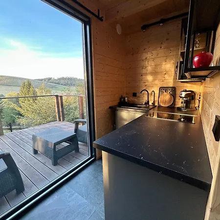 Jarzebinowe Wzgorze Grzedy (Walbrzych)