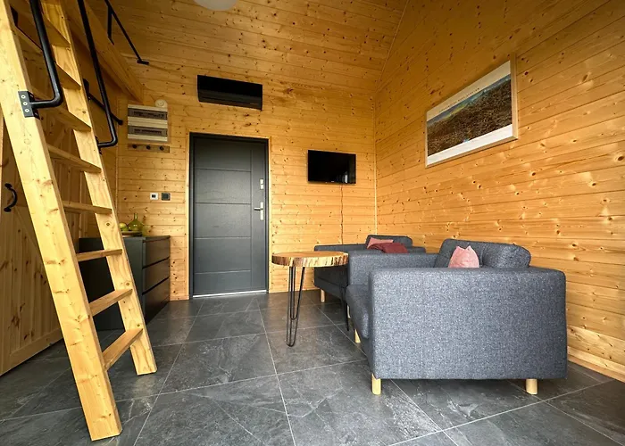 Dom wakacyjny Jarzębinowe Wzgórze *